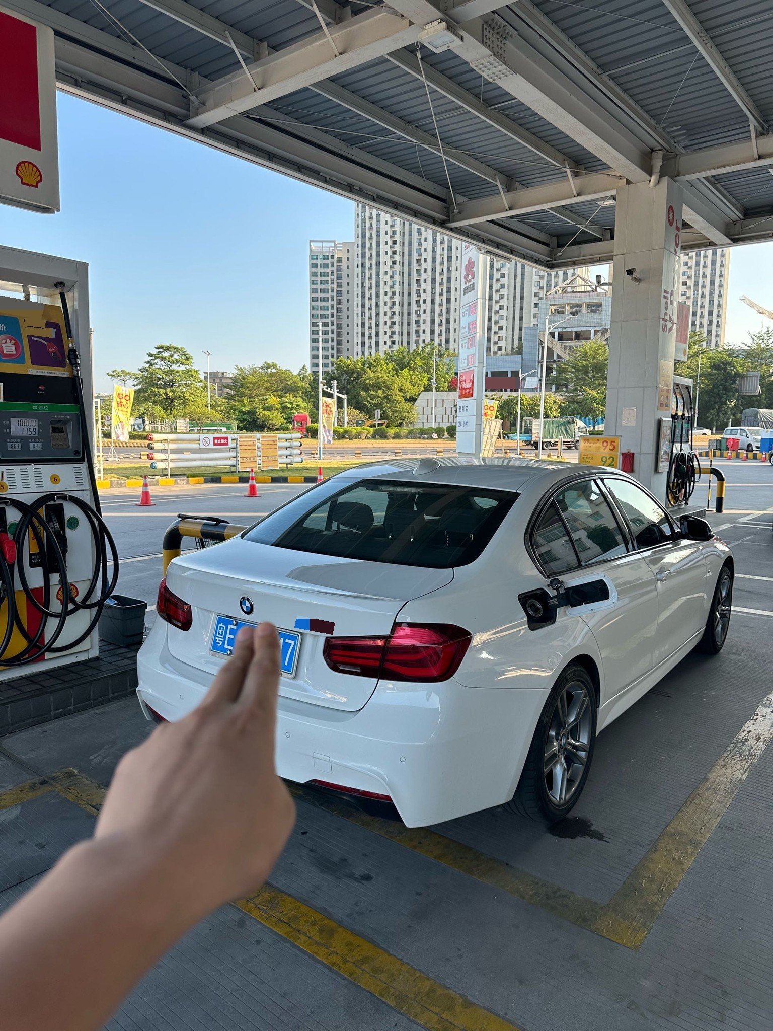BMW 3 Series 2018 imagem de carro #6