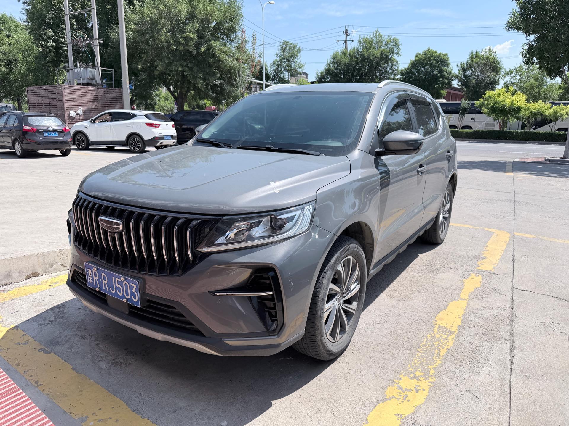 GEELY Vision X6 2021 صورة سيارة 
