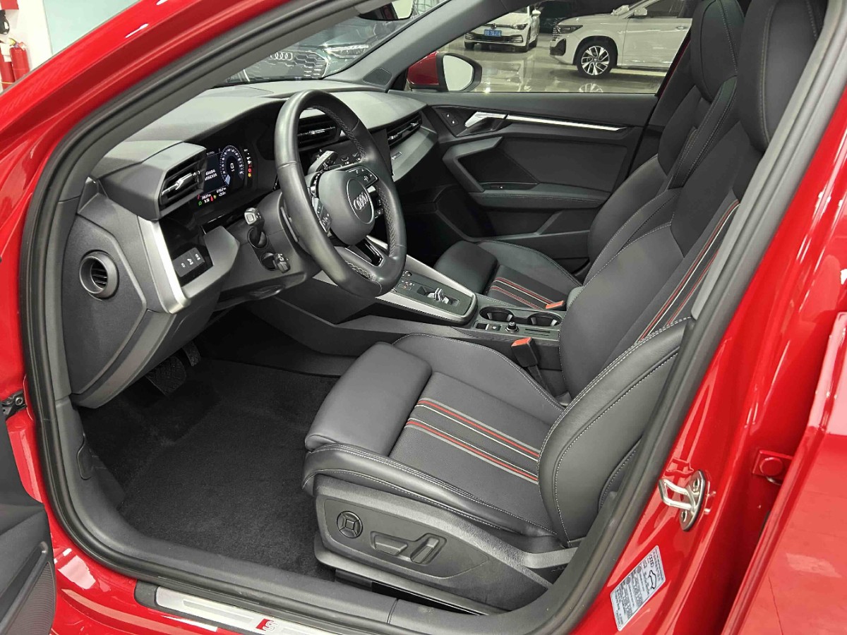 Audi A3 2023 car image #3