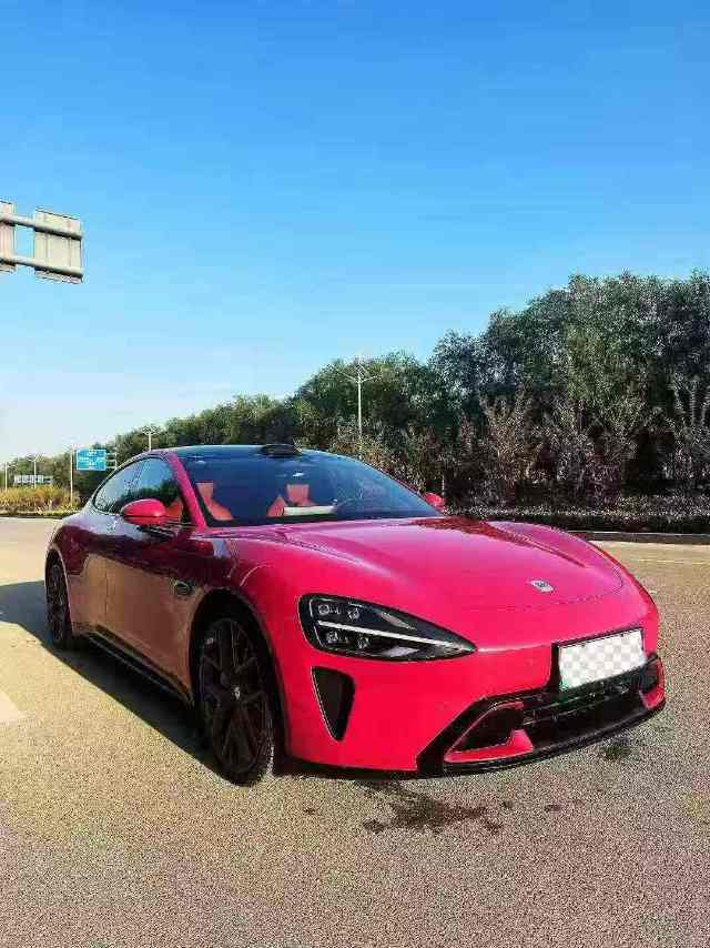 MI SU7 2025 car image #2