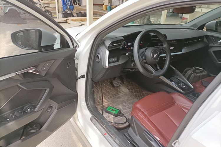 Audi A3 2022 immagine di auto #16