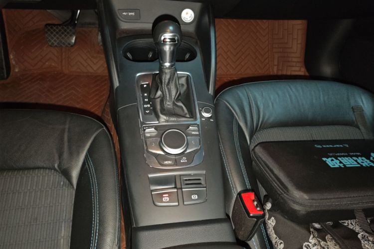 Audi A3 2018 #14 Audi A3 2018 car image #14