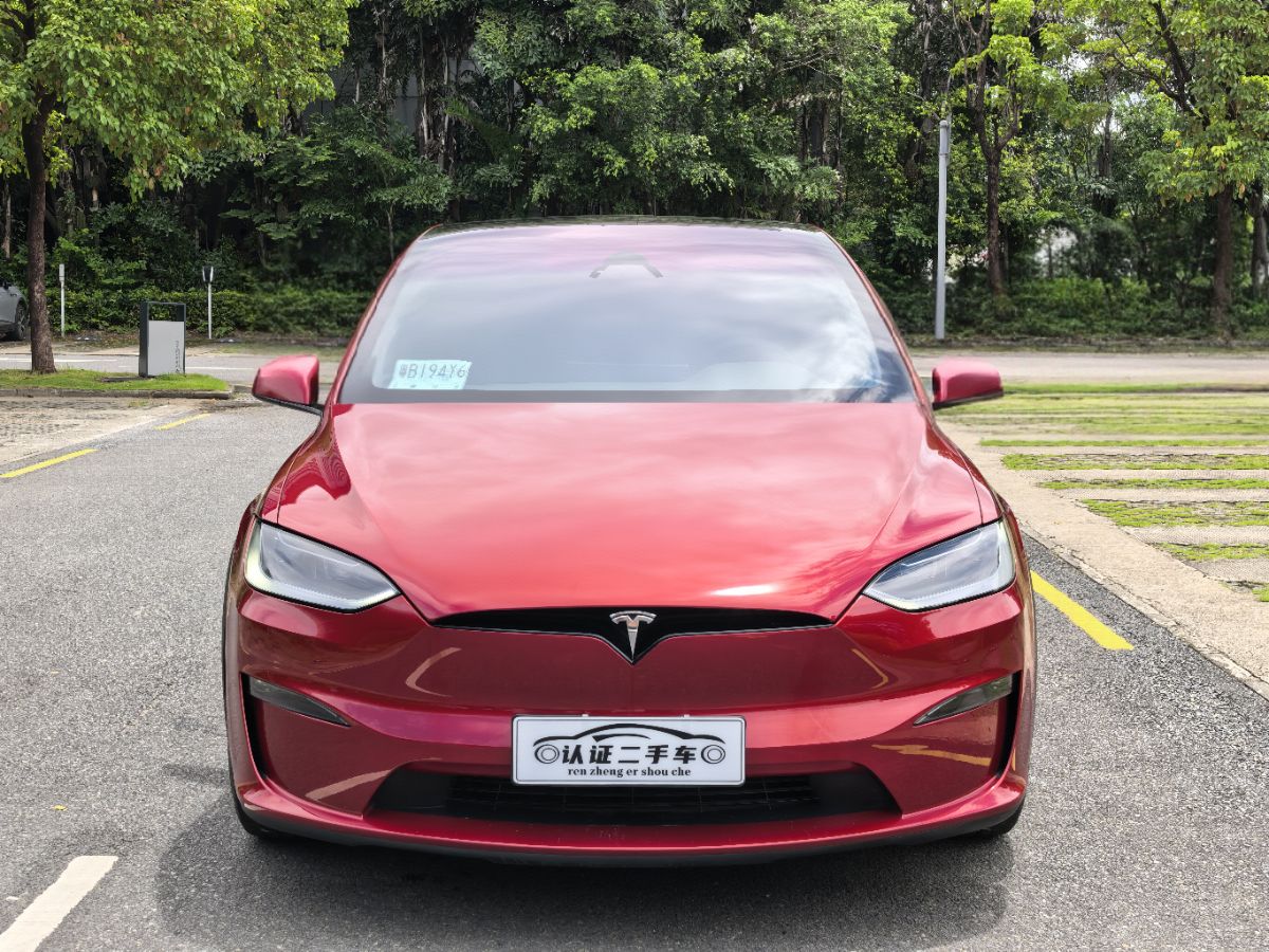 Tesla Model X 2023 car image #2