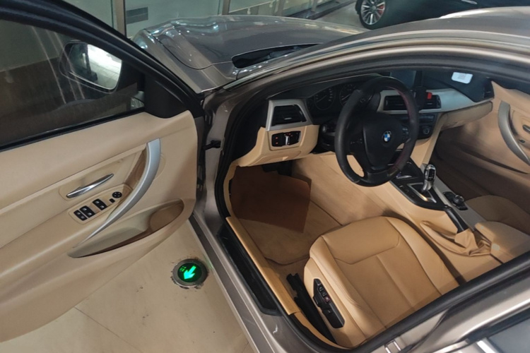 BMW 3 Series 2015 #16 BMW 3 Series 2015 car image #16