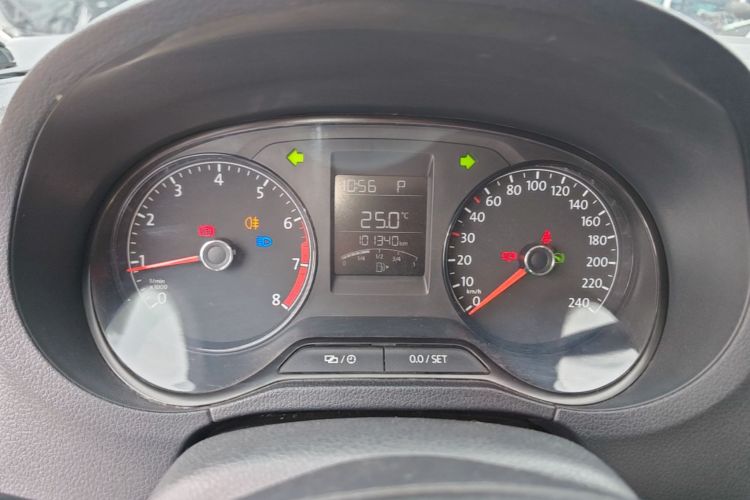 Volkswagen Polo 2016 #12 Volkswagen Polo 2016 car image #12