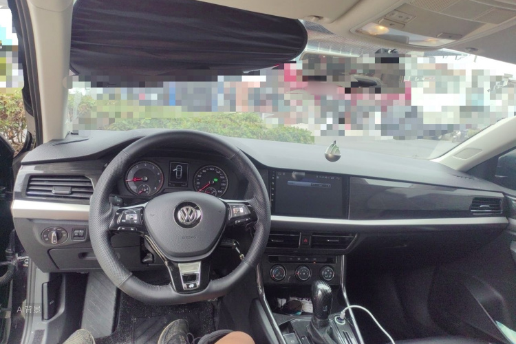 Volkswagen Lavida 2020 car image #11