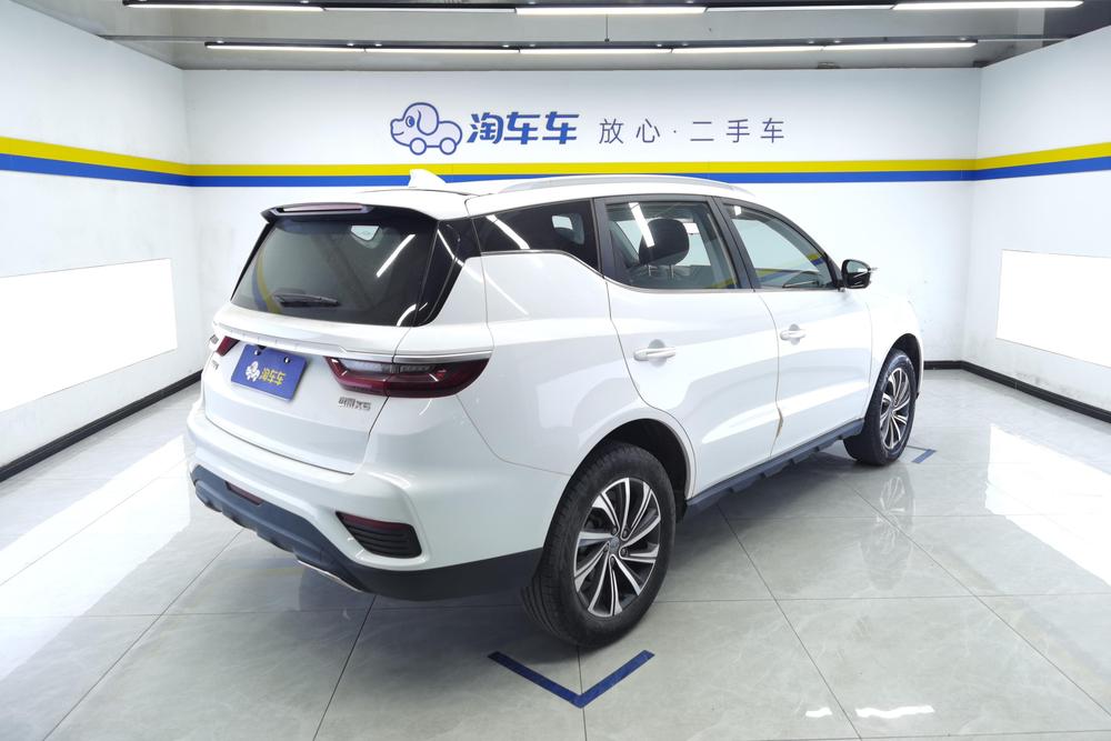 GEELY Vision X6 2021 car image #3