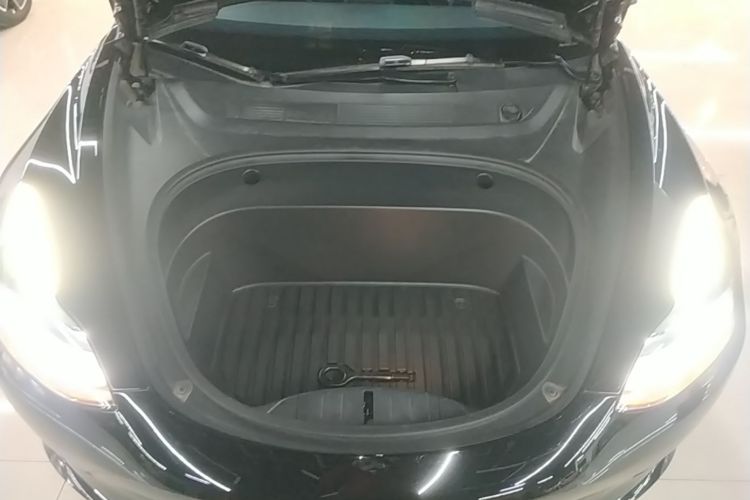 Tesla Model 3 2022 car image #20