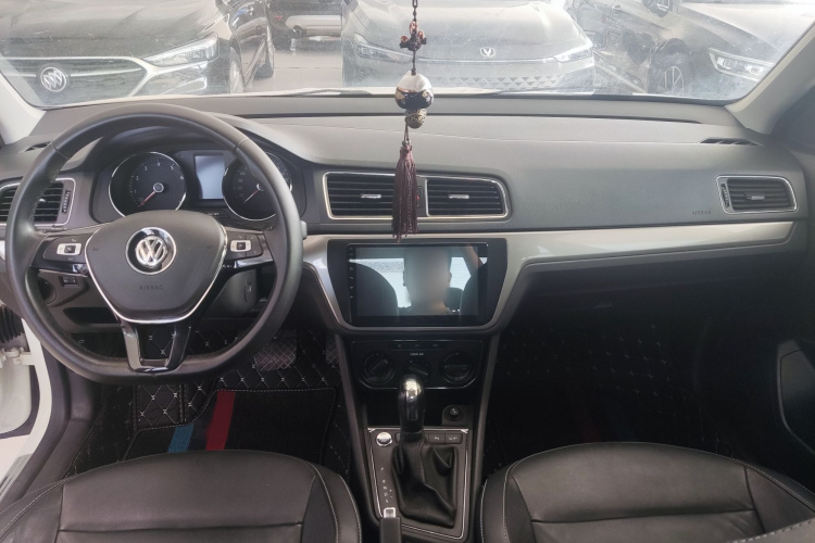 Volkswagen Lavida 2020 car image #13