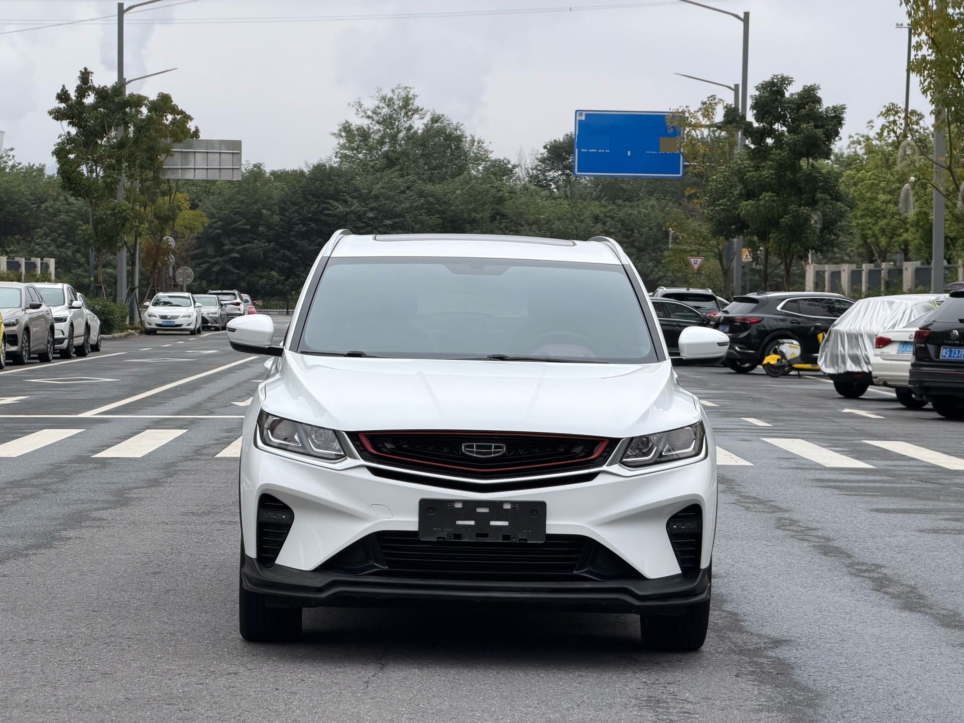 GEELY Coolray 2021 #2 GEELY Coolray 2021 car image #2
