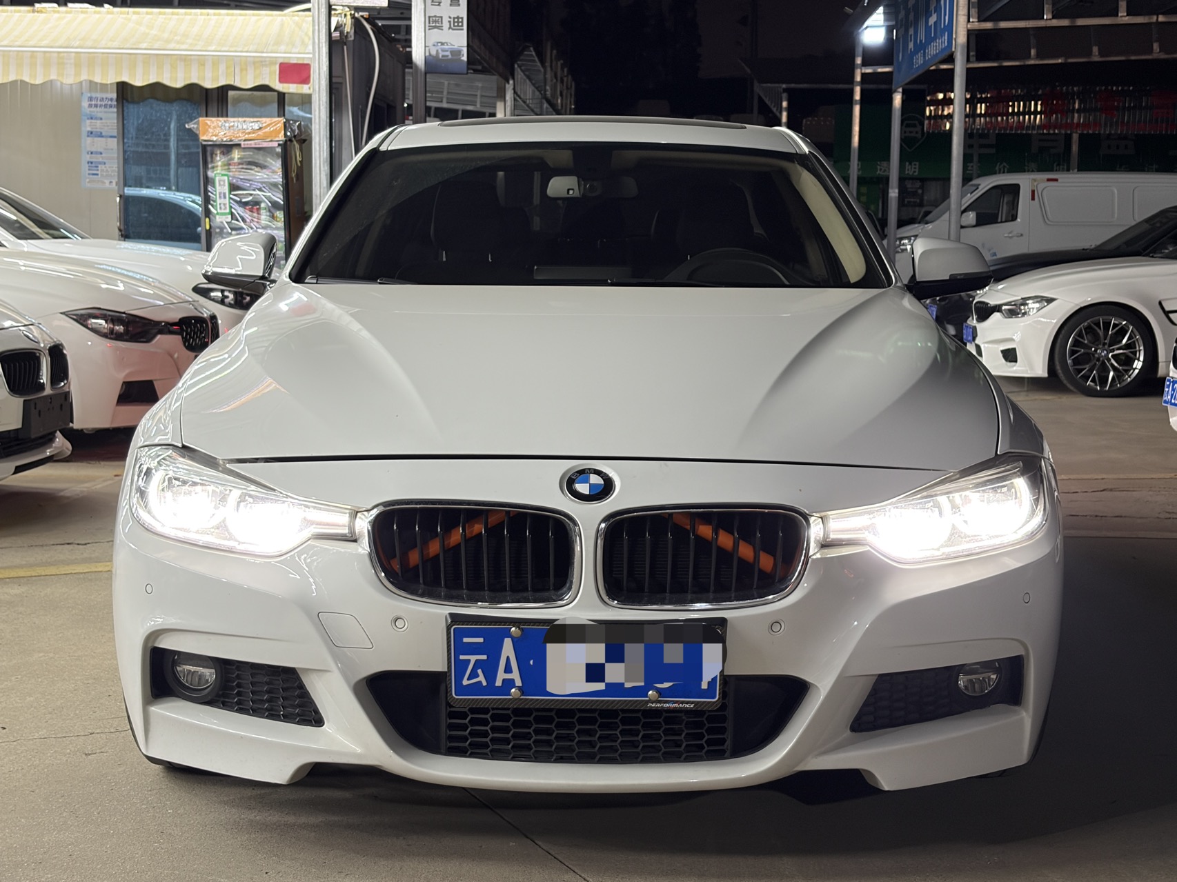 BMW 3 Series 2018 #2 BMW 3 Series 2018 imagen de coche #2