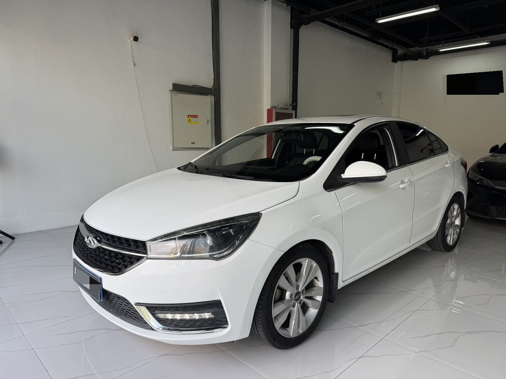 Chery Arrizo 5 2017 car image 