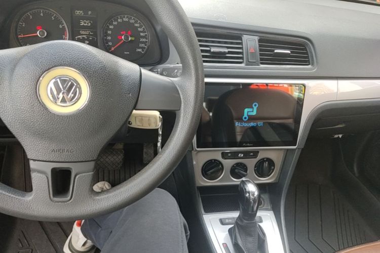 Volkswagen Lavida 2016 car image #10
