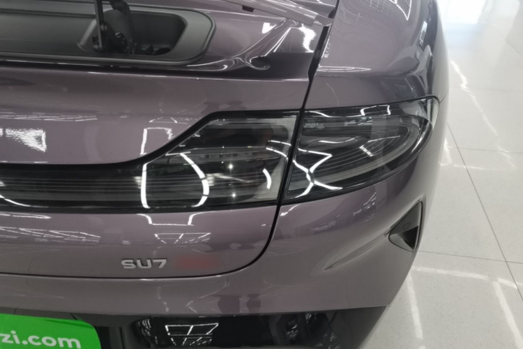 MI SU7 2025 #8 MI SU7 2025 immagine di auto #8