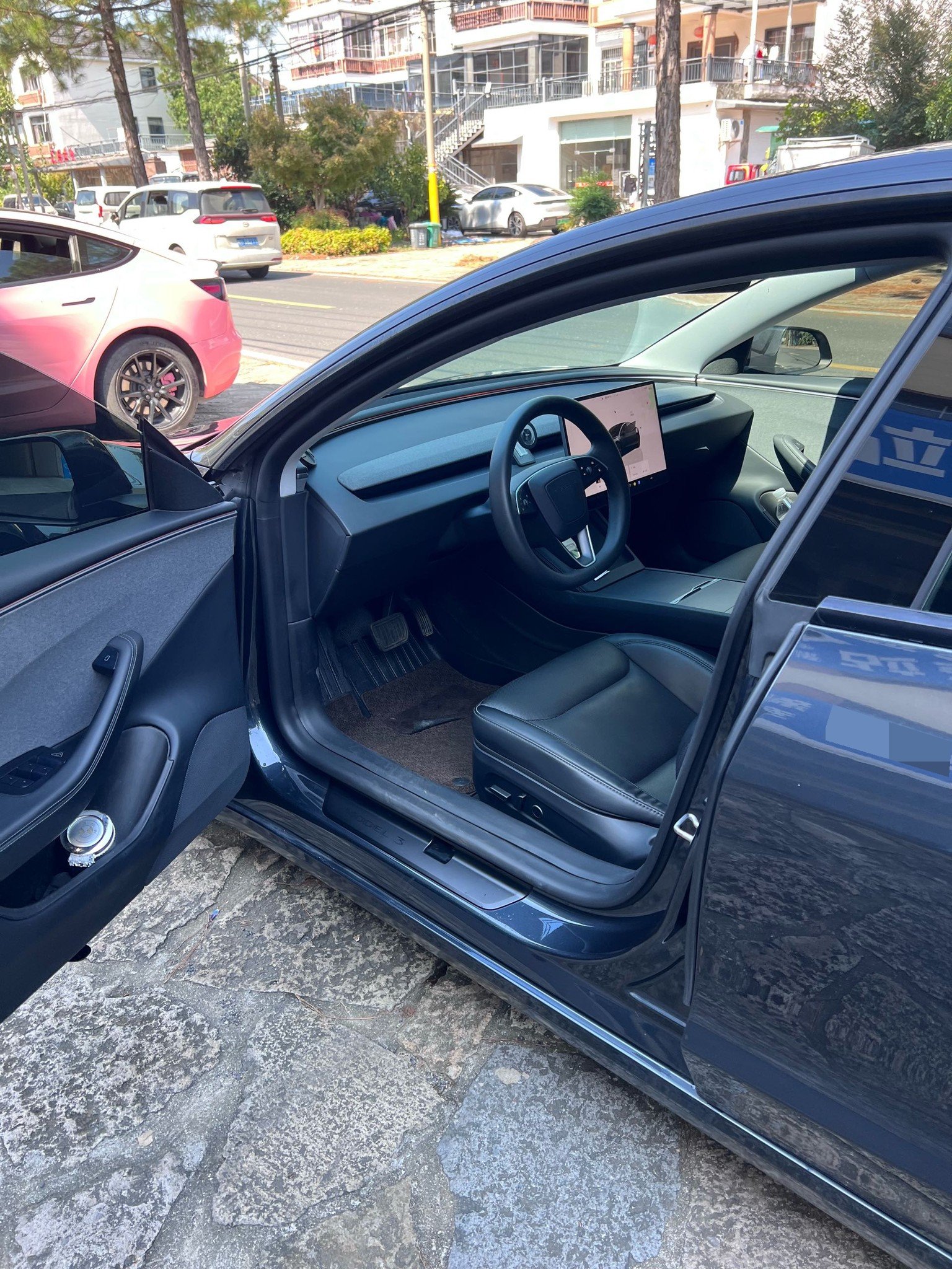 特斯拉 Model 3 2025 汽车图片 #4