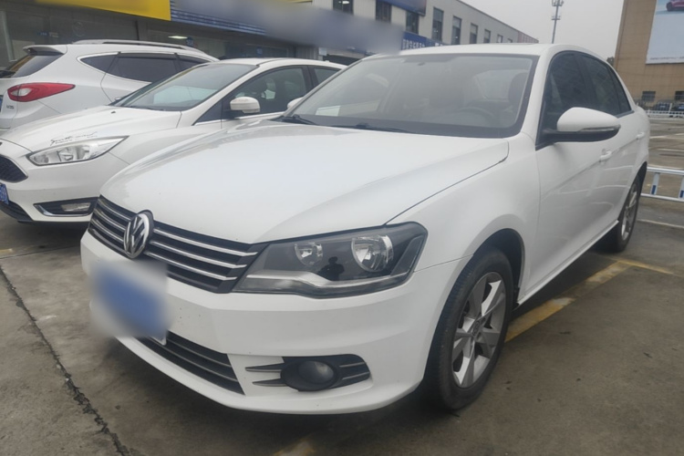 Volkswagen Bora 2016 immagine di auto #2