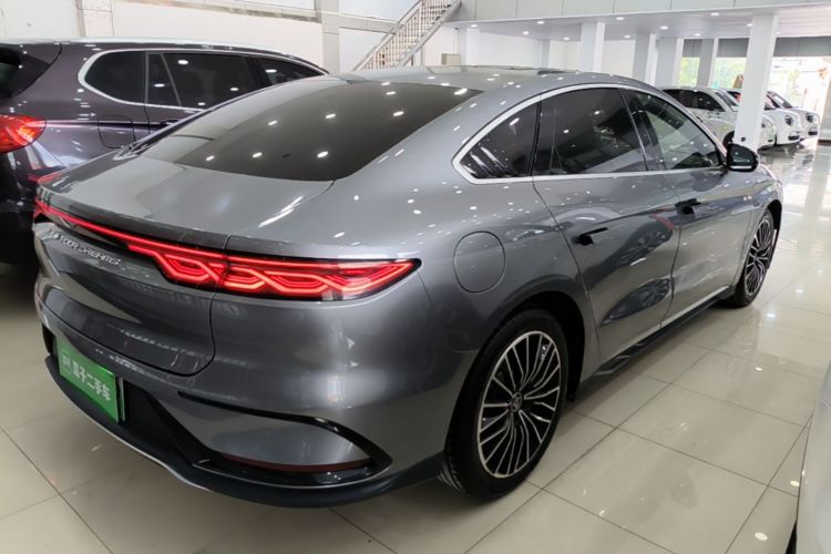 BYD Han 2023 car image #7