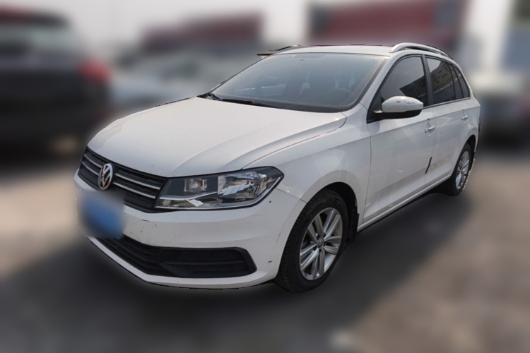 Volkswagen Santana 2018 car image #2