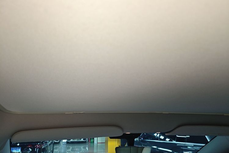 Tesla Model Y 2022 #20 Tesla Model Y 2022 car image #20