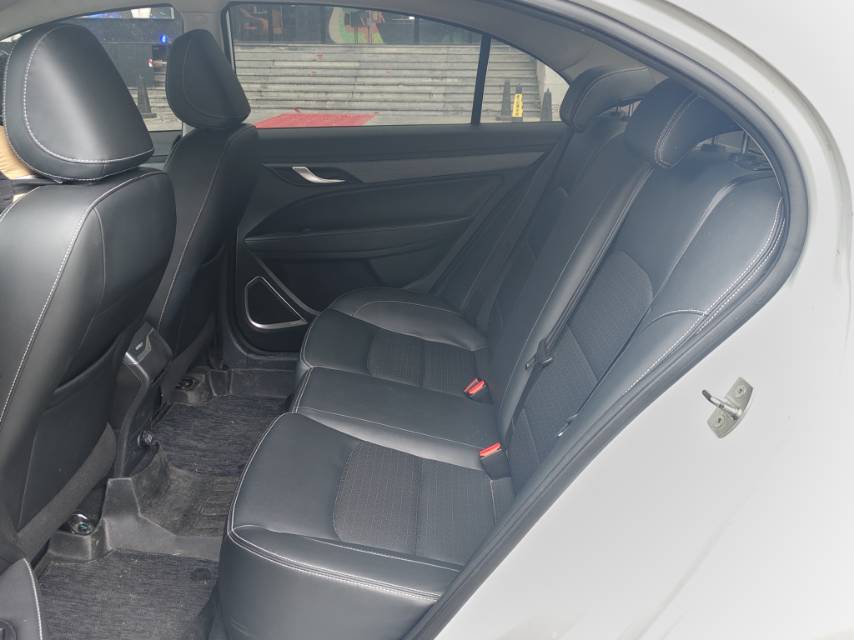 GEELY Emgrand 2022 #7 GEELY Emgrand 2022 car image #7