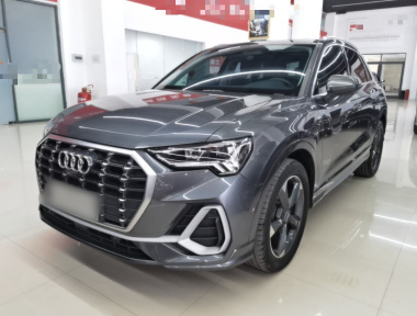 Audi Q3 2021 immagine di auto 
