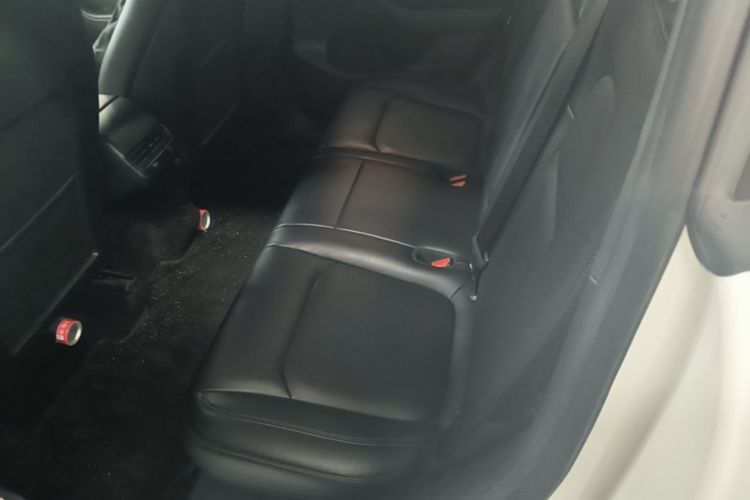 Tesla Model Y 2022 #17 Tesla Model Y 2022 immagine di auto #17