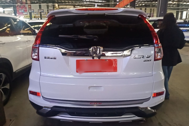 Honda CR-V 2016 immagine di auto #6