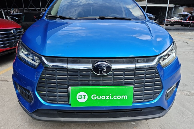 BYD Yuan New Energy 2019 car image #3