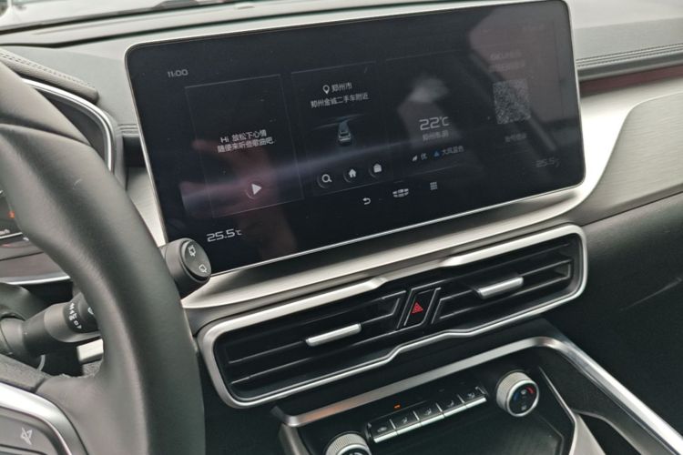 GEELY Coolray 2021 #13 GEELY Coolray 2021 car image #13