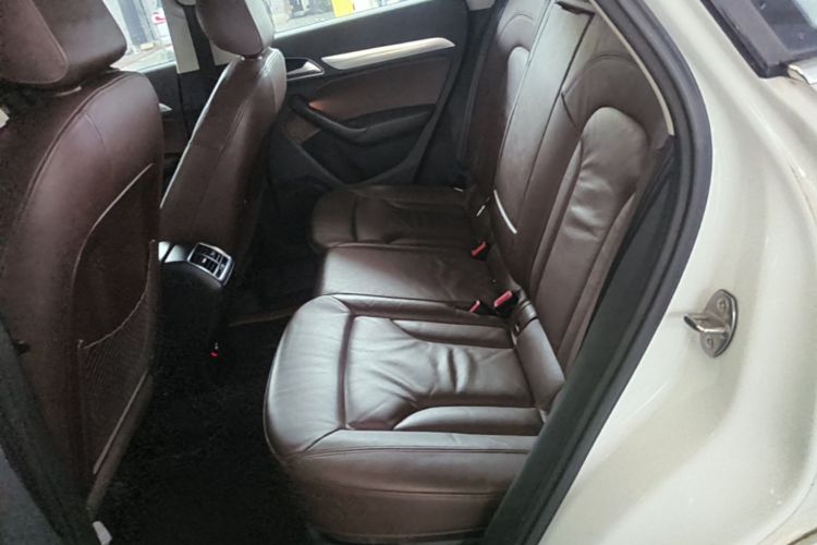 Audi Q3 2016 #13 Audi Q3 2016 car image #13