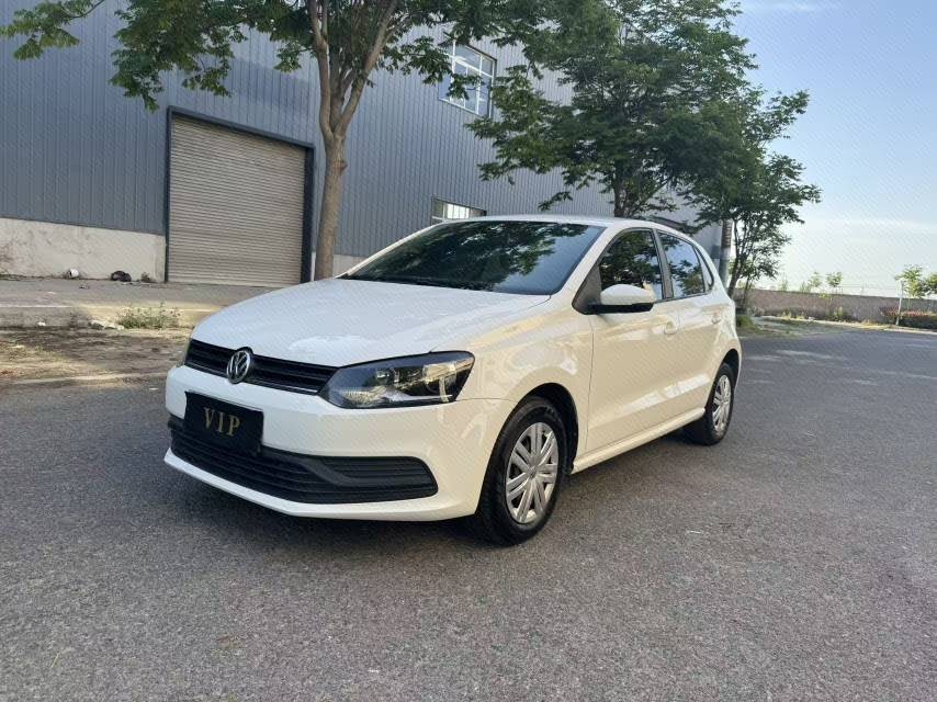 Volkswagen Polo 2016 Volkswagen Polo 2016 car image