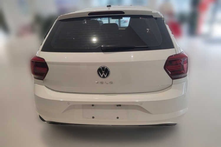 Volkswagen Polo 2022 car image #6