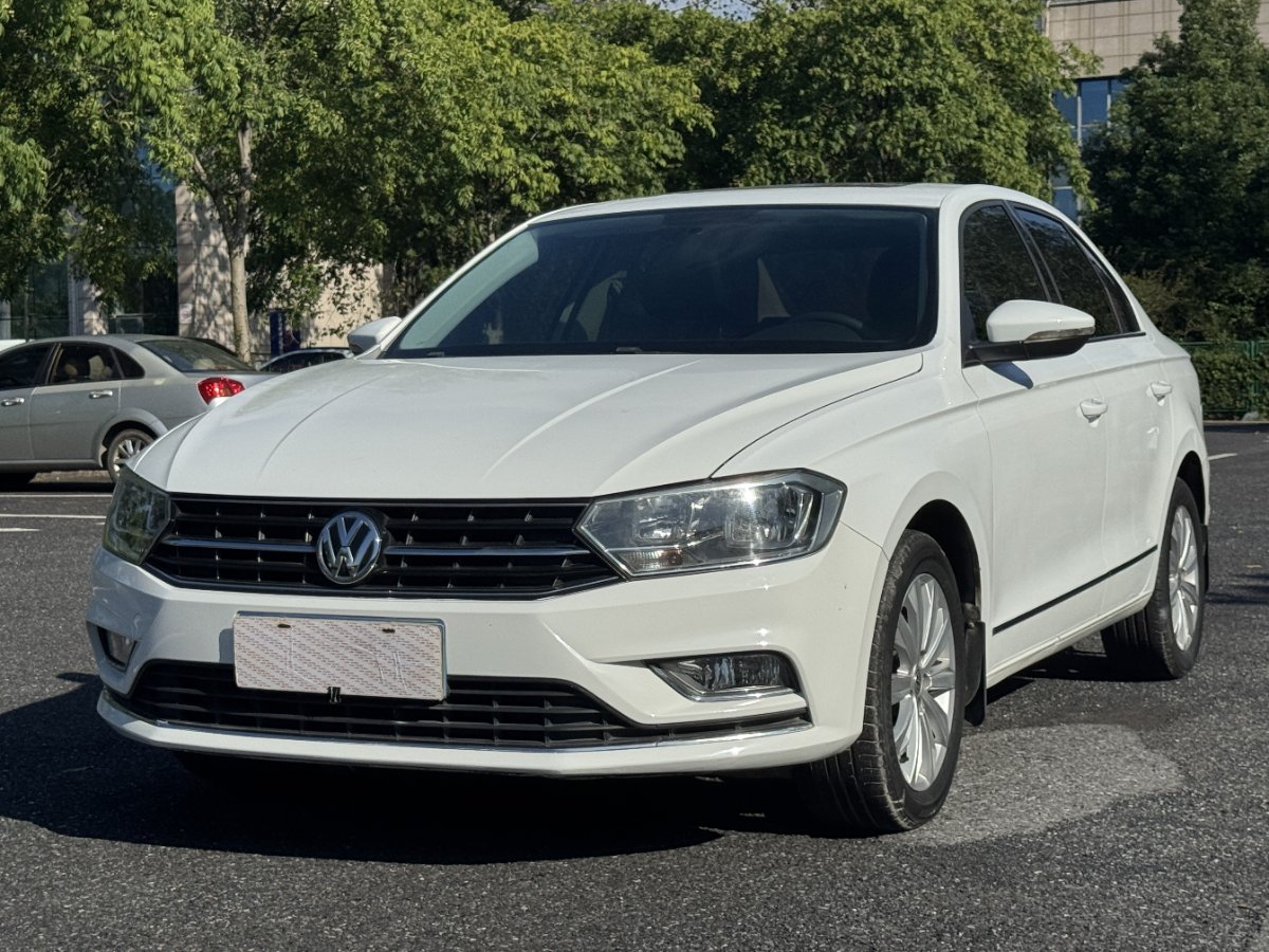 Volkswagen Bora 2016 Volkswagen Bora 2016 car image