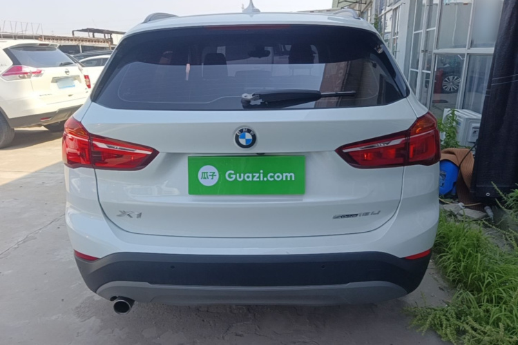 BMW X1 2019 #4 BMW X1 2019 car image #4