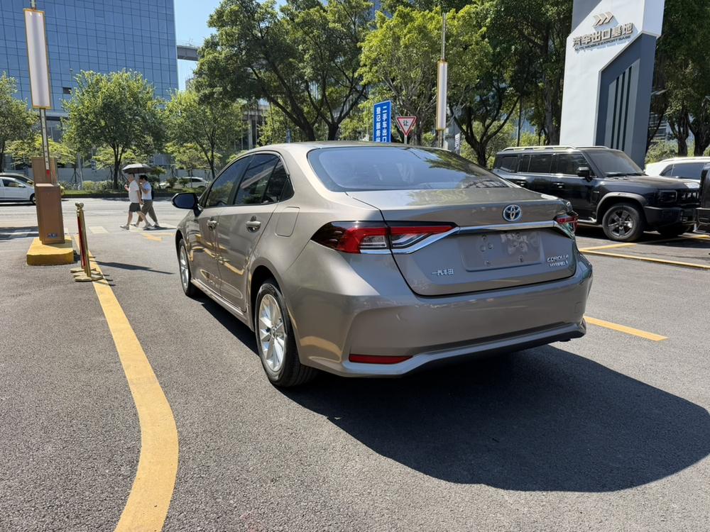 Toyota Corolla 2021 #5 Toyota Corolla 2021 car image #5
