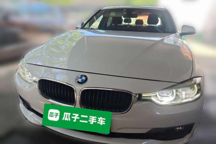 BMW 3 Series 2017 #3 BMW 3 Series 2017 car image #3