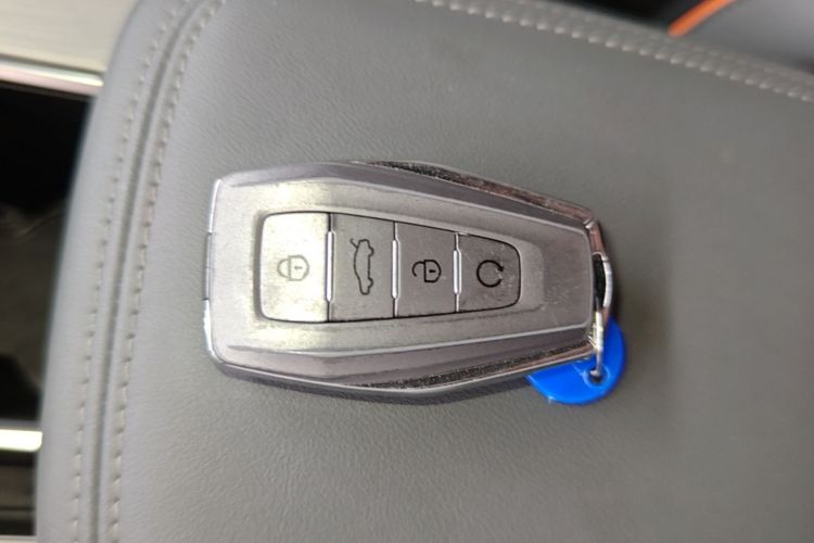 GEELY Coolray 2023 #14 GEELY Coolray 2023 car image #14