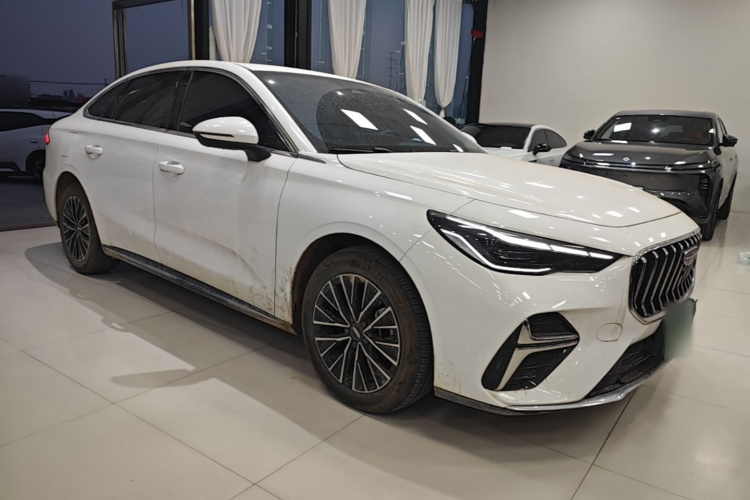 GEELY Emgrand 2025 изображение автомобиля #4