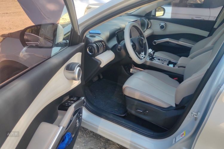 BYD Yuan Plus 2023 car image #18