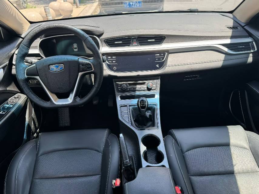 GEELY Emgrand 2019 #6 GEELY Emgrand 2019 imagen de coche #6