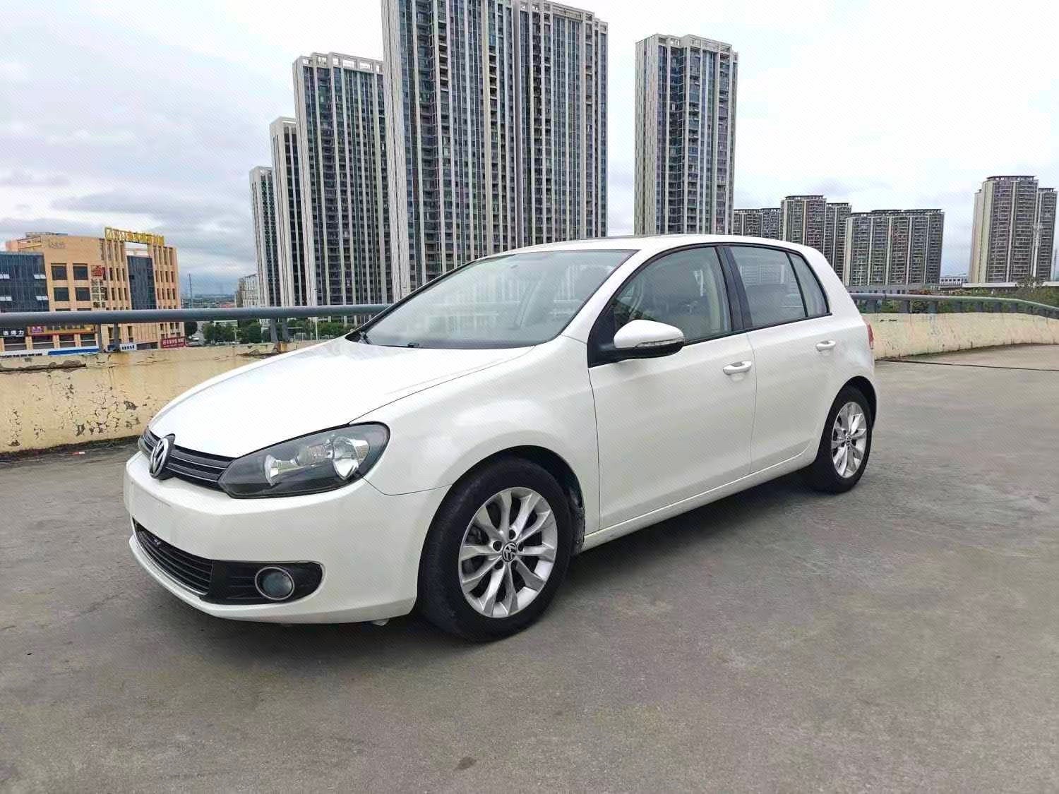 Volkswagen Golf 2013 Volkswagen Golf 2013 car image