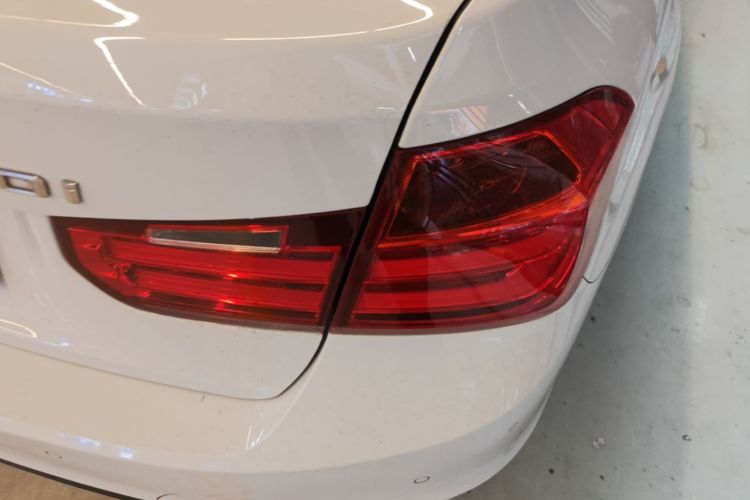 BMW 3 Series 2015 car image #8