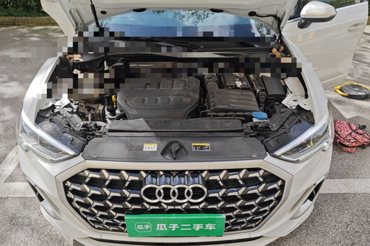Audi Q3 2023 car image #22