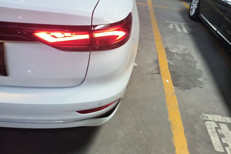 GEELY Emgrand 2024 car image #8