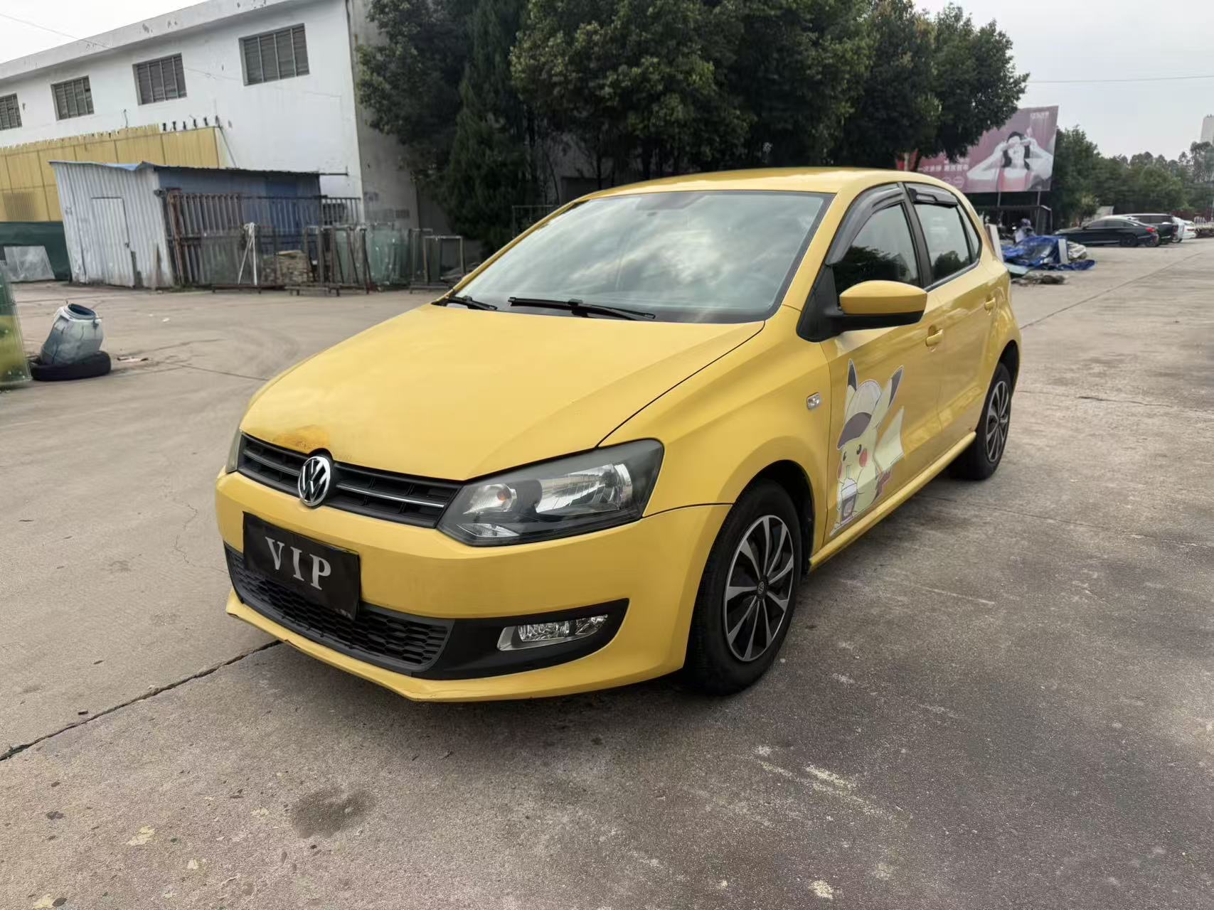 Volkswagen Polo 2012 car image 