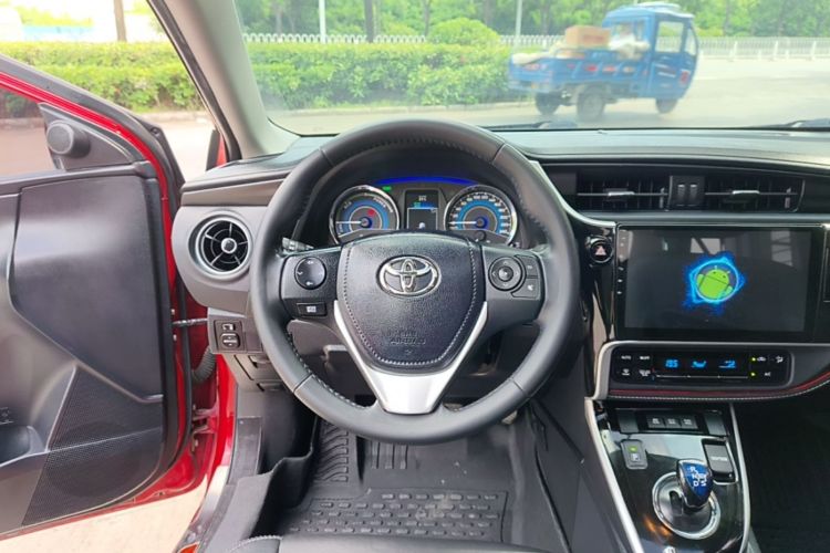Toyota Corolla 2019 car image #11