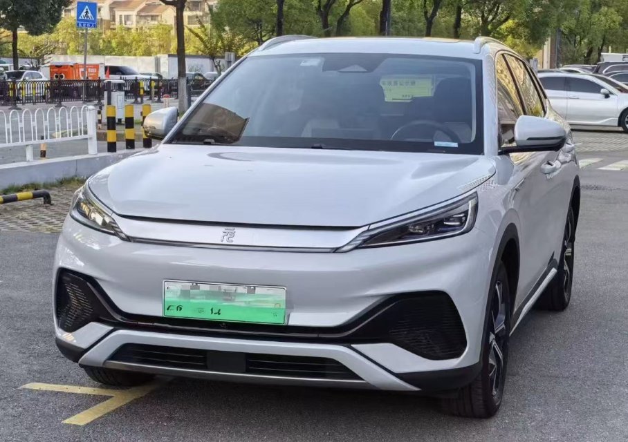 BYD Yuan Plus 2022 #2 BYD Yuan Plus 2022 car image #2