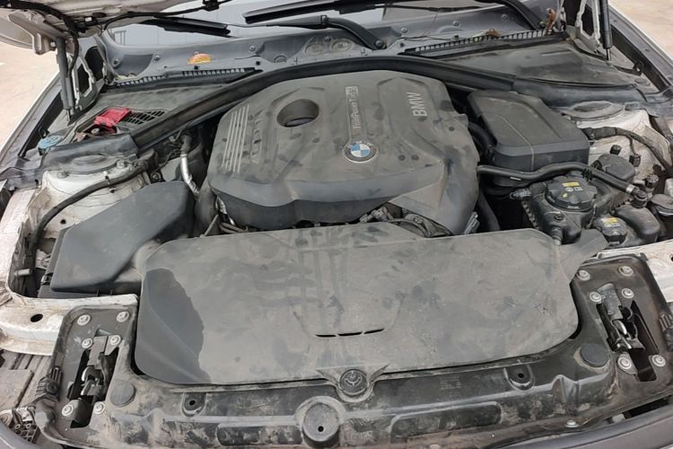 BMW 3 Series 2017 #22 BMW 3 Series 2017 car image #22