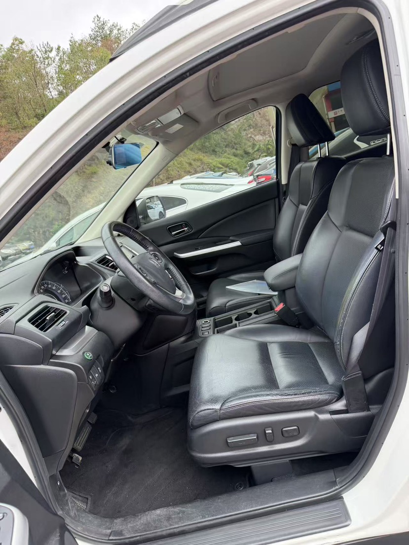Honda CR-V 2017 car image #2