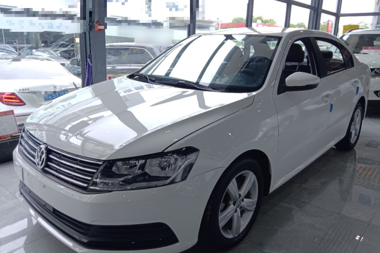 Volkswagen Lavida 2018 car image #2